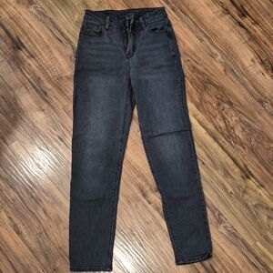 💙American Eagle Outfitters Dark Gray High-Rise Jeans
